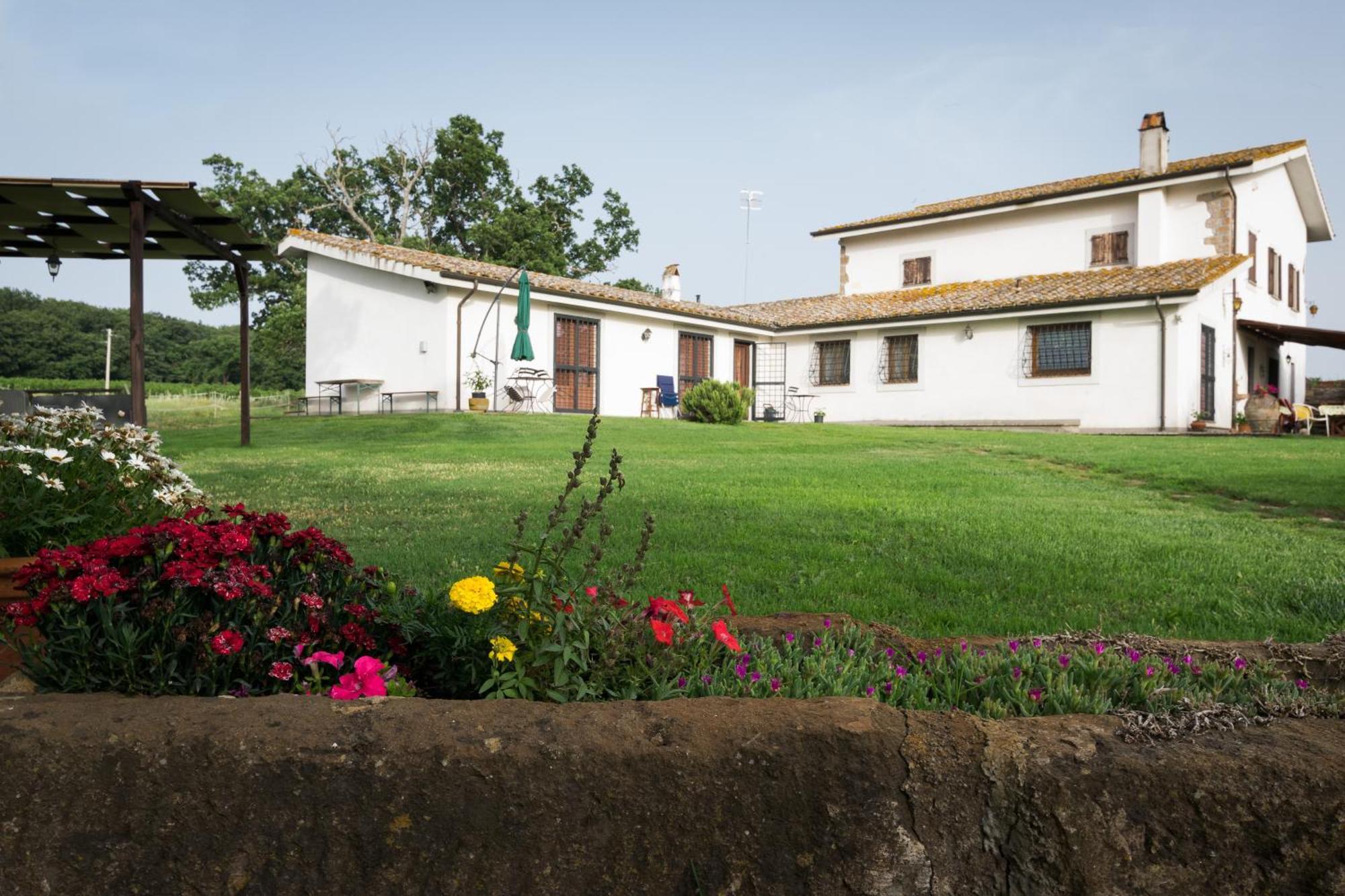 Agriturismo Il Poggio Vetralla Buitenkant foto